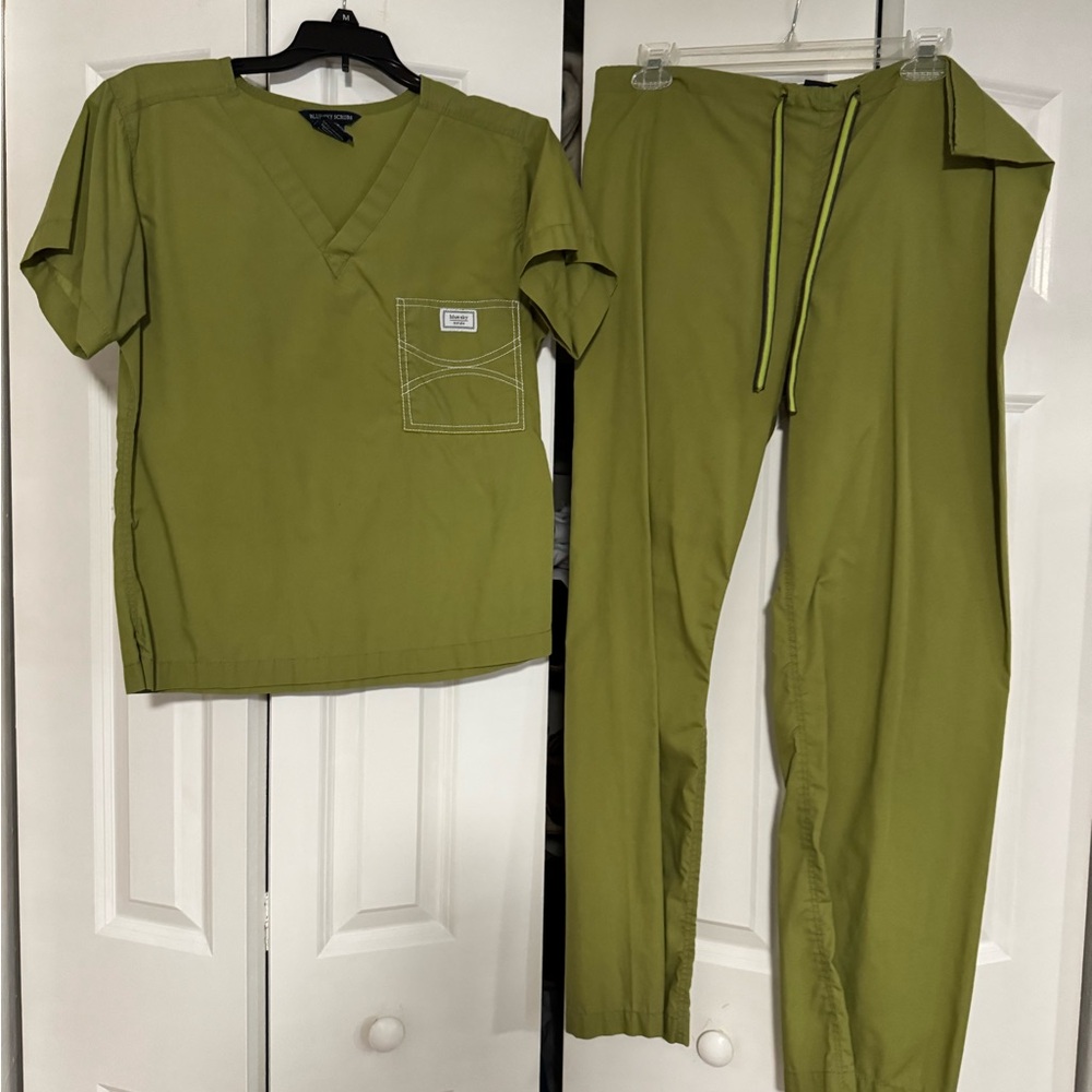 Blue Sky Olive Green Women's Pants & Jumpsuit Set